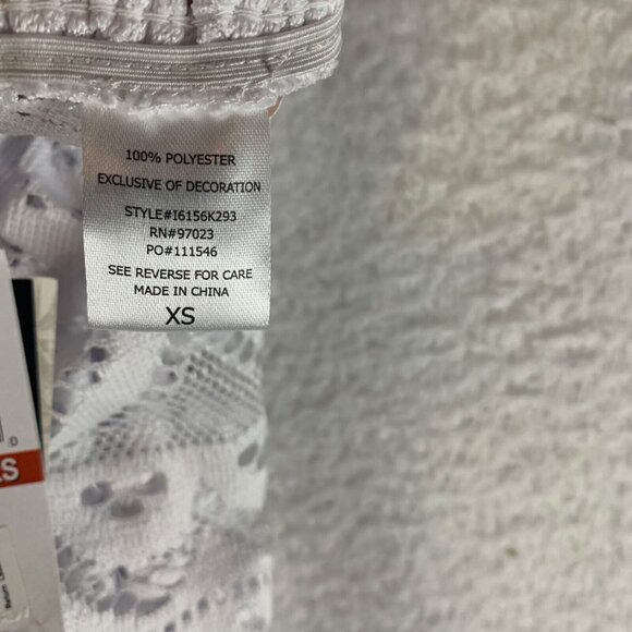 Miken Junior's Scalloped Hem Solid Crochet White Swim Cover Up Pants Size XS NWT - Picture 11 of 16